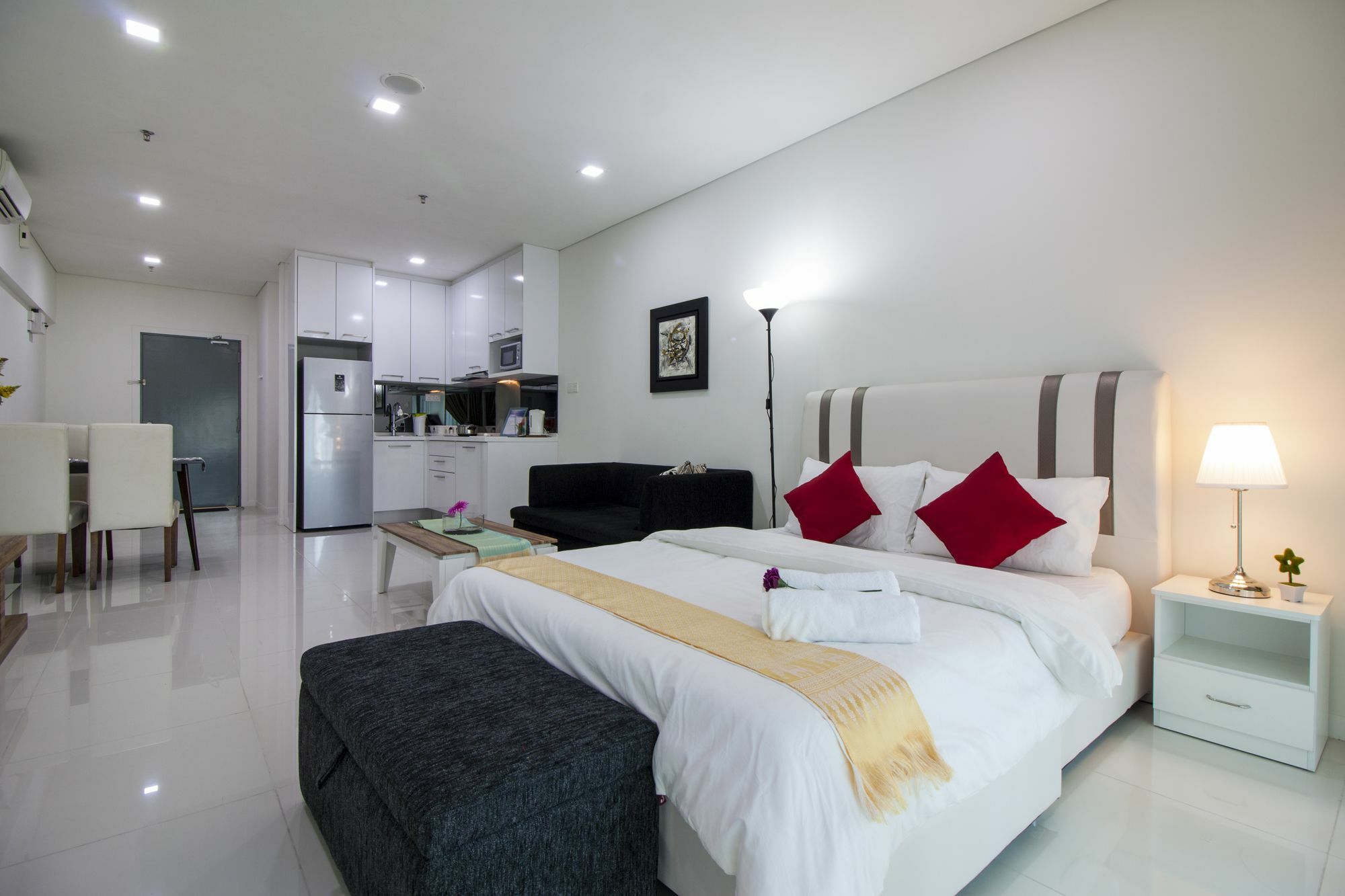 Summer Suites By Plush Kuala Lumpur Exterior photo