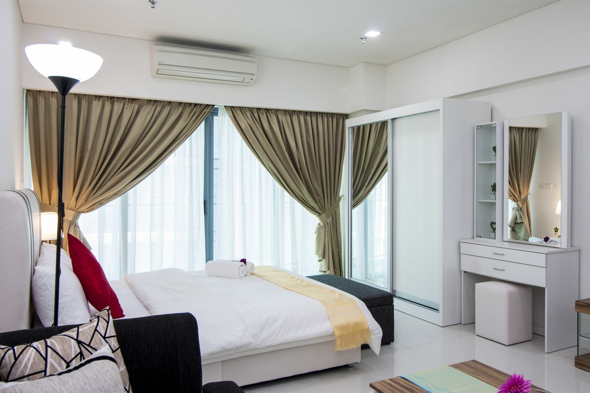 Summer Suites By Plush Kuala Lumpur Exterior photo